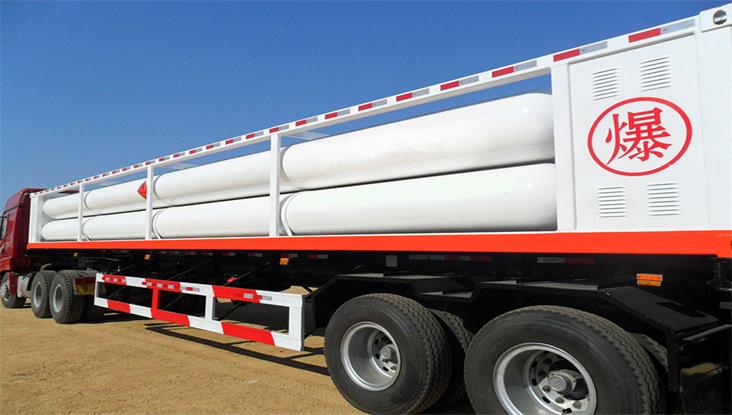 LNG transport vehicle_01 (2).jpg